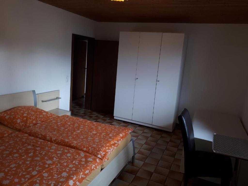 Karl-stieler-str. One In A 2 ; Lot Space