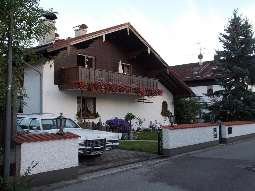 Karl-stieler-str. One In A 2 ; Lot Space Homestay Bruckmuhl
