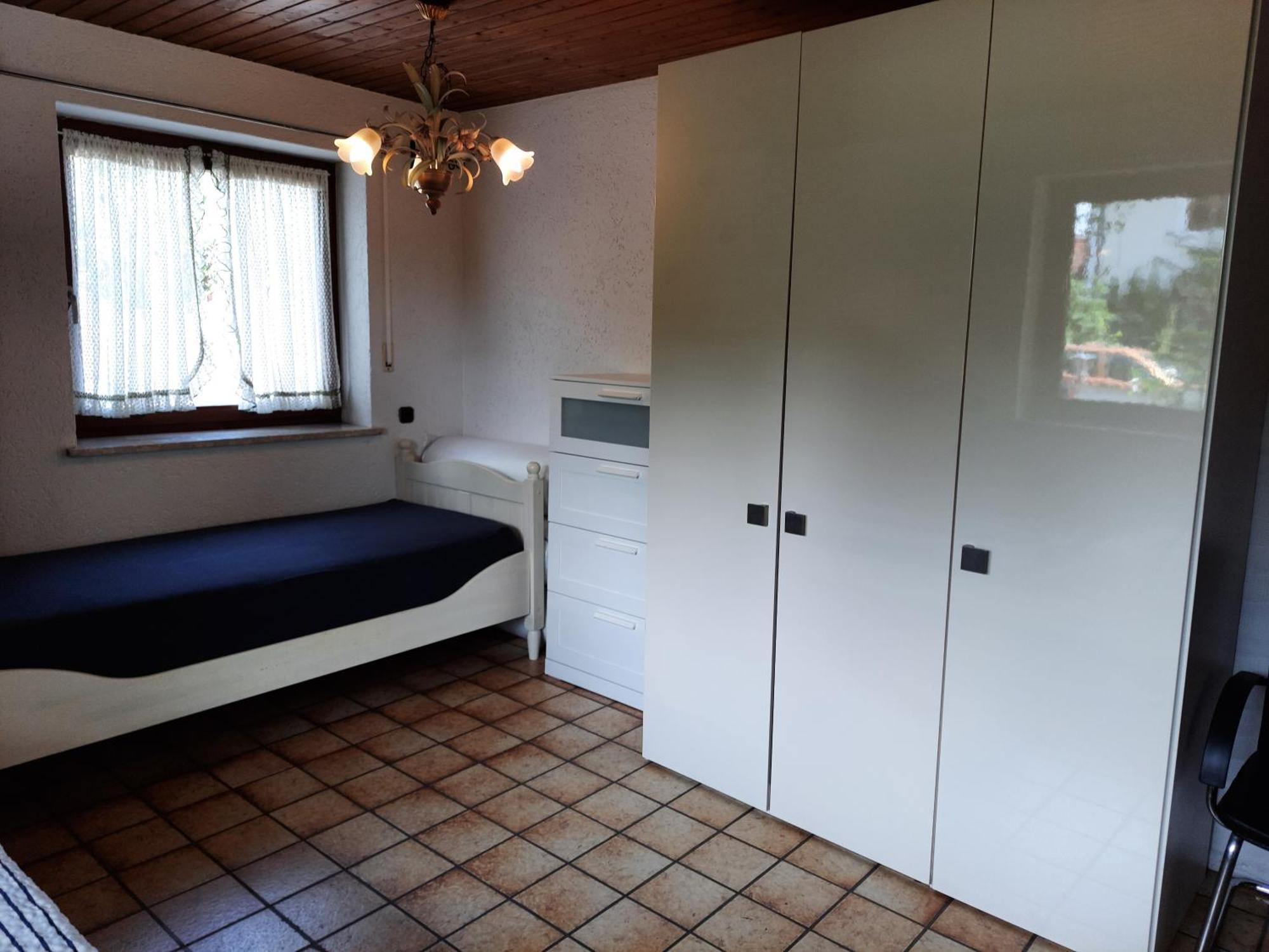 In Lot Space & Option Cooking & Breakfast Self Service & Terrace - 9 Km From A8 Highway & Superfast Self Checkin
